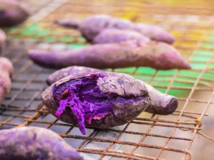 Ce Este Ube? Cartoful Dulce Purpuriu Filipinez — Ghid Complet + Rețete
