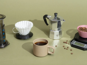 Ghid Cadouri pentru Pasionații de Cafea — 2026 Edition (50 — 2500 RON)